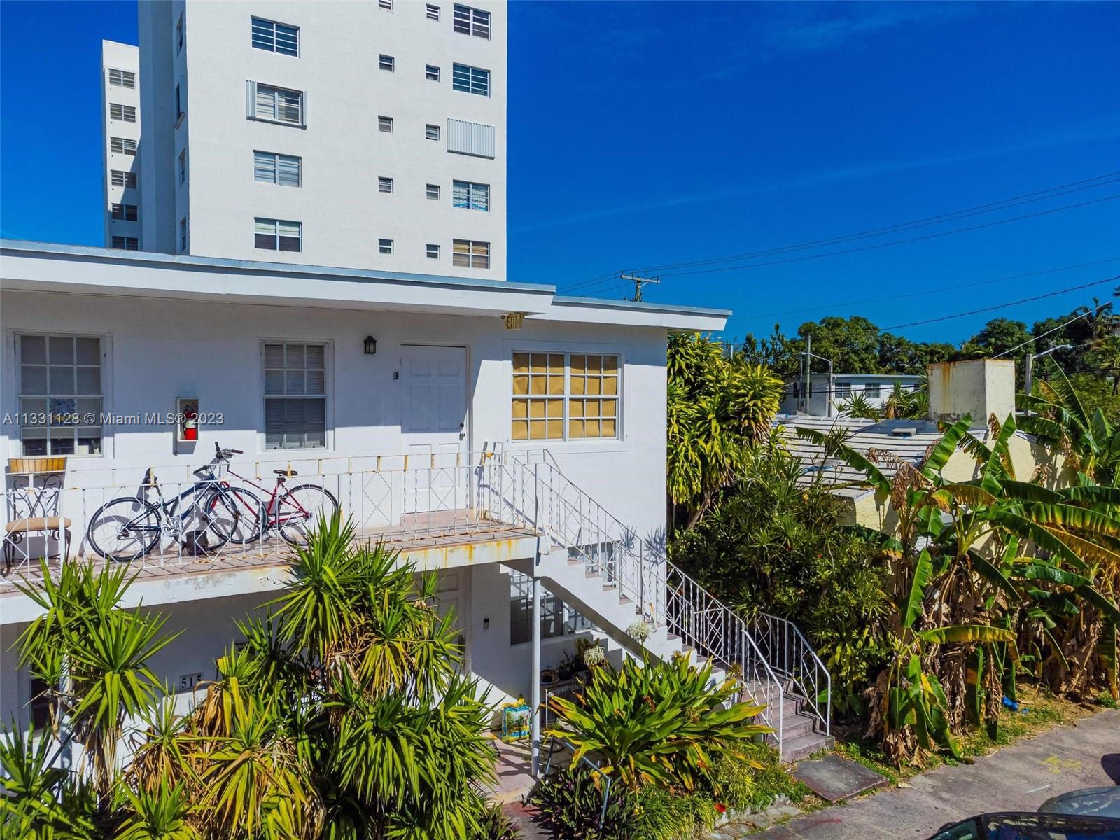 VILLA ELENA CONDO - Residential