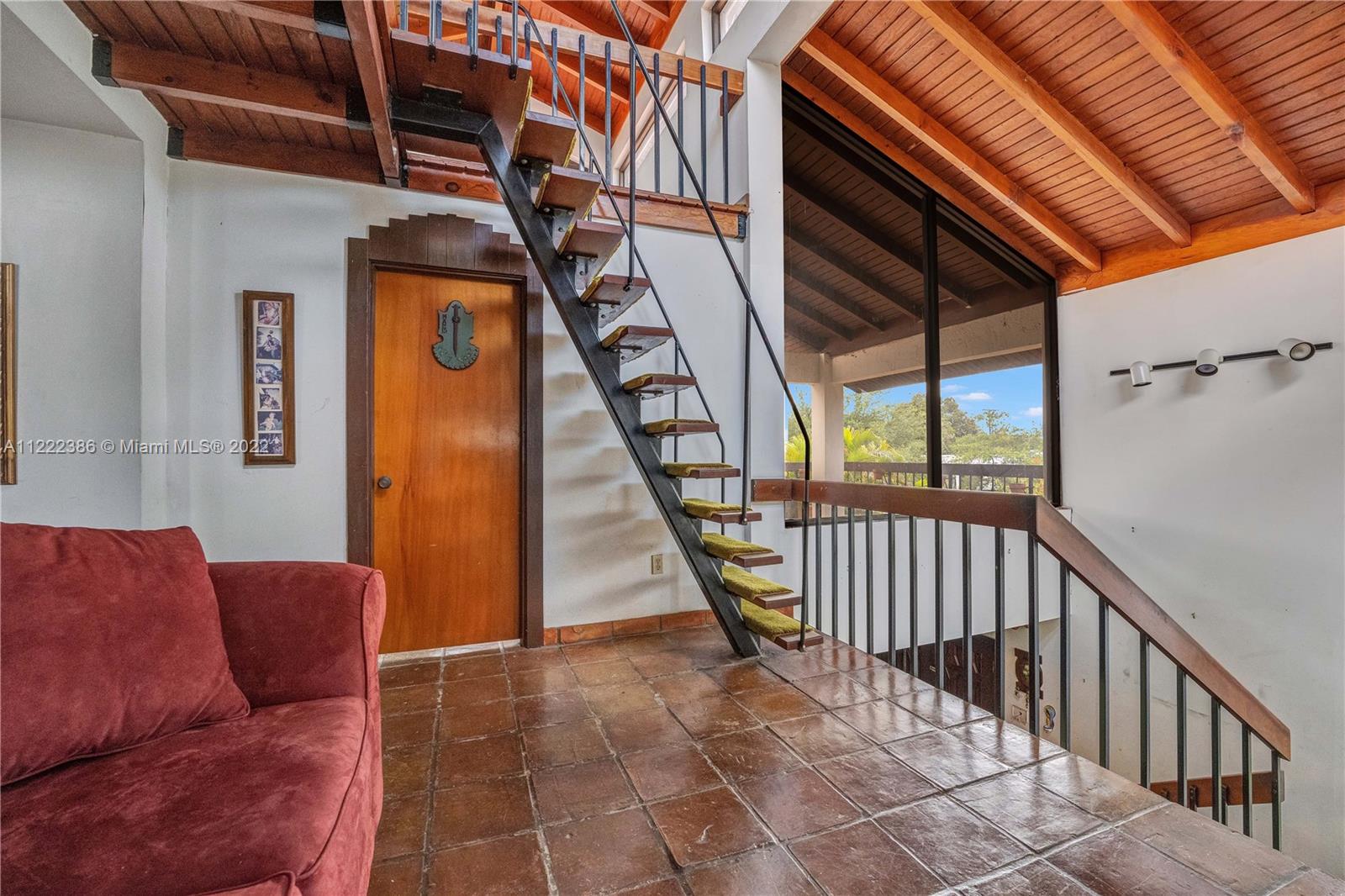 SUN DECK VLG - Residential
