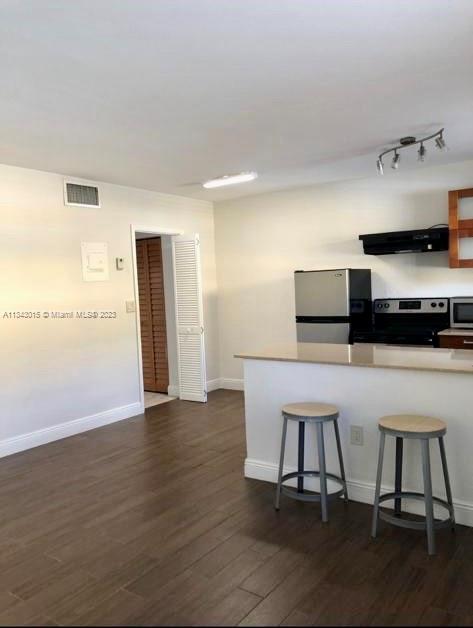 MOONRAKER CONDO - Residential Lease