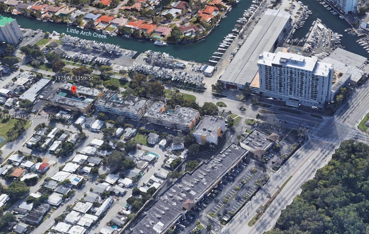 MOONRAKER CONDO - Residential Lease