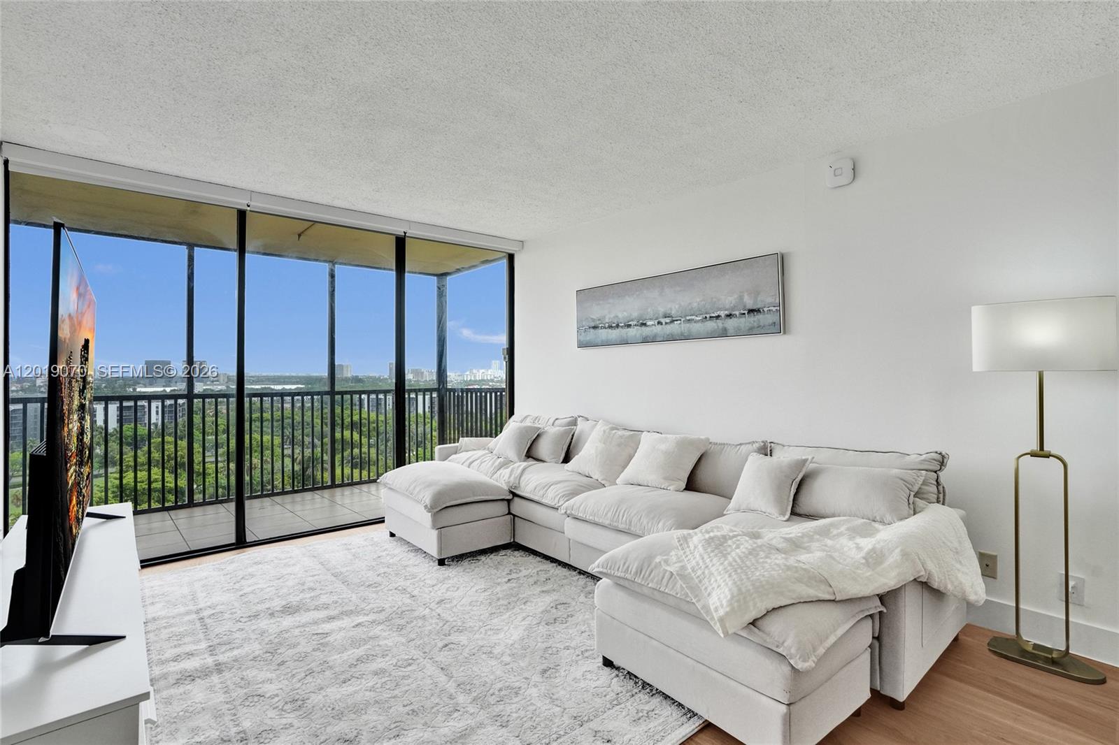 CORONADO CONDO- TOWER III - Residential