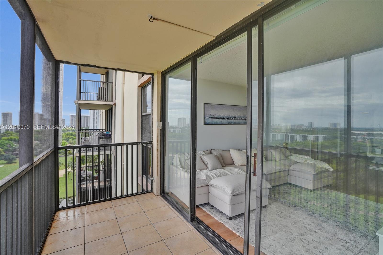 CORONADO CONDO- TOWER III - Residential