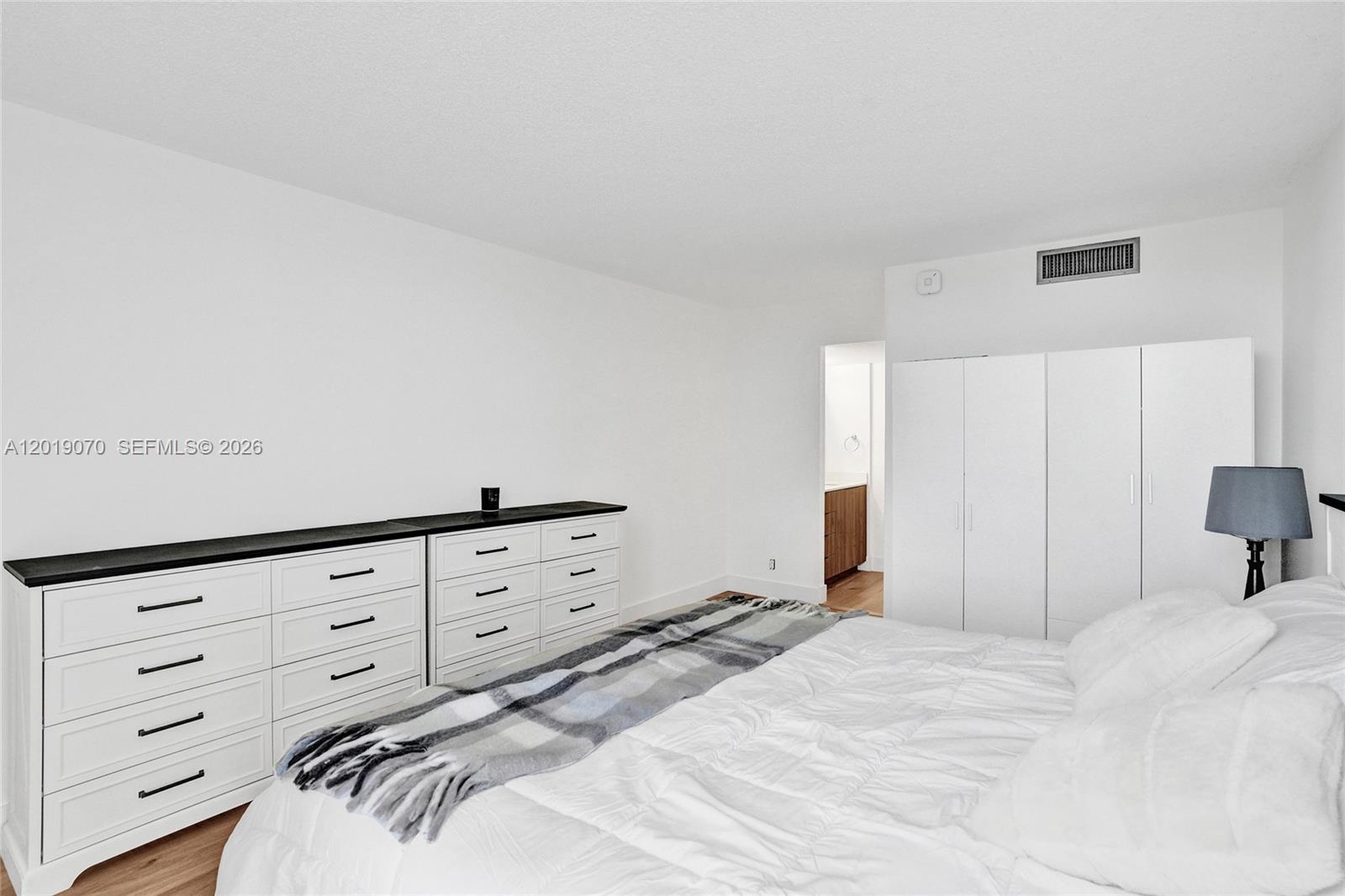 CORONADO CONDO- TOWER III - Residential