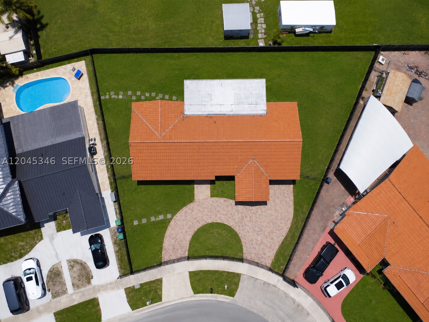 BIRD LAKES NORTH SEC 3 - Residential