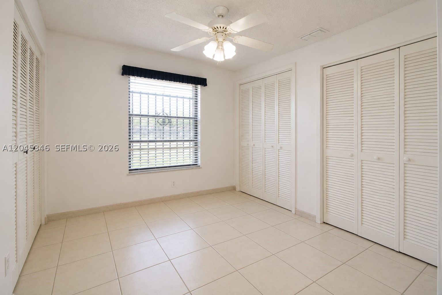 BIRD LAKES NORTH SEC 3 - Residential