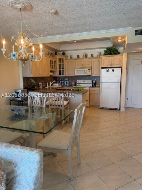 THE PAVILION CONDO - Residential