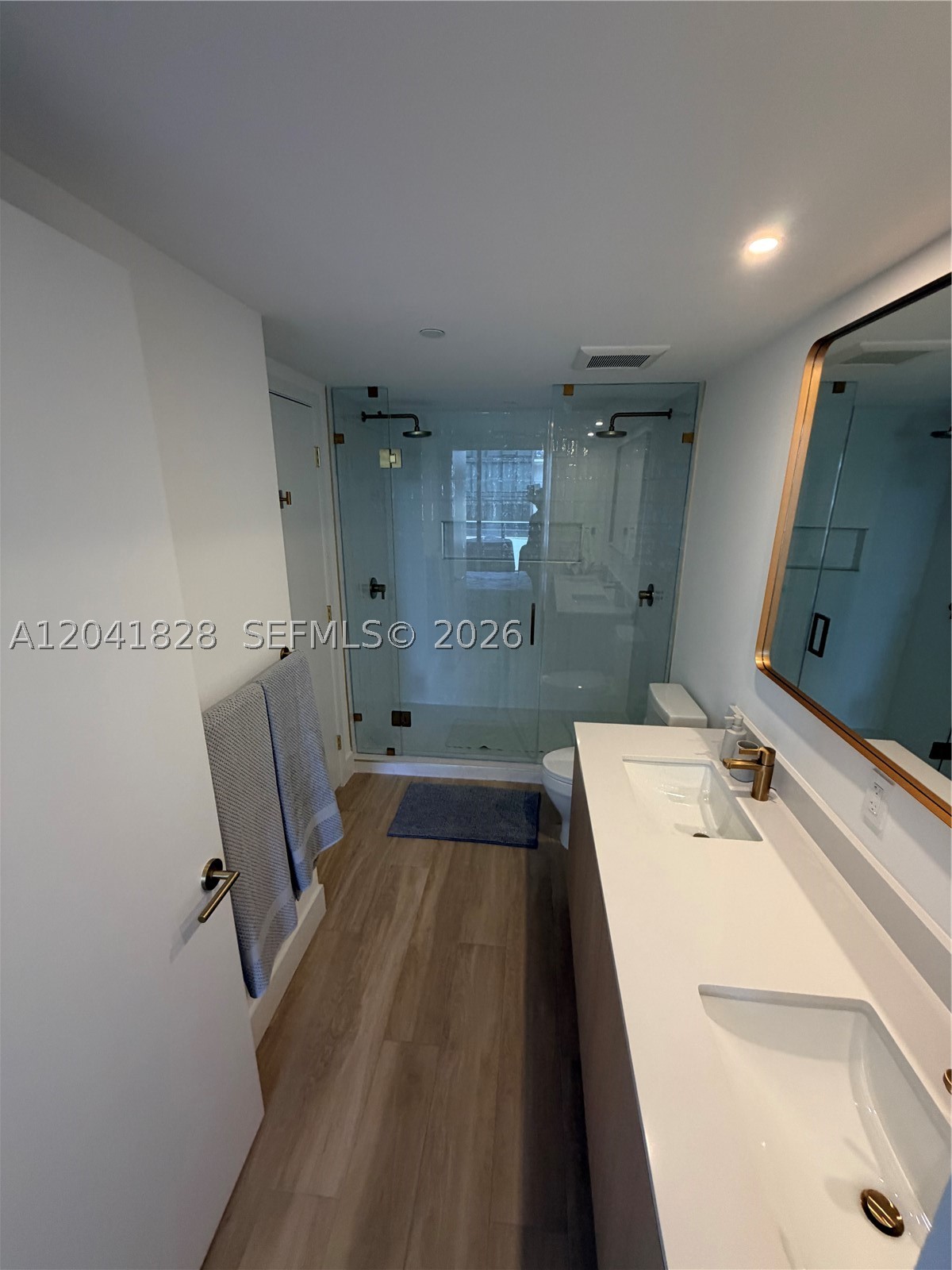 The Standard Residences - Residential