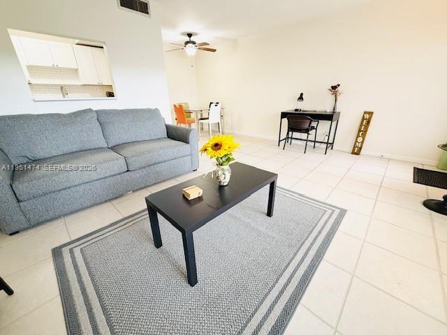 LAUDERDALE OAKS CONDO I - Residential