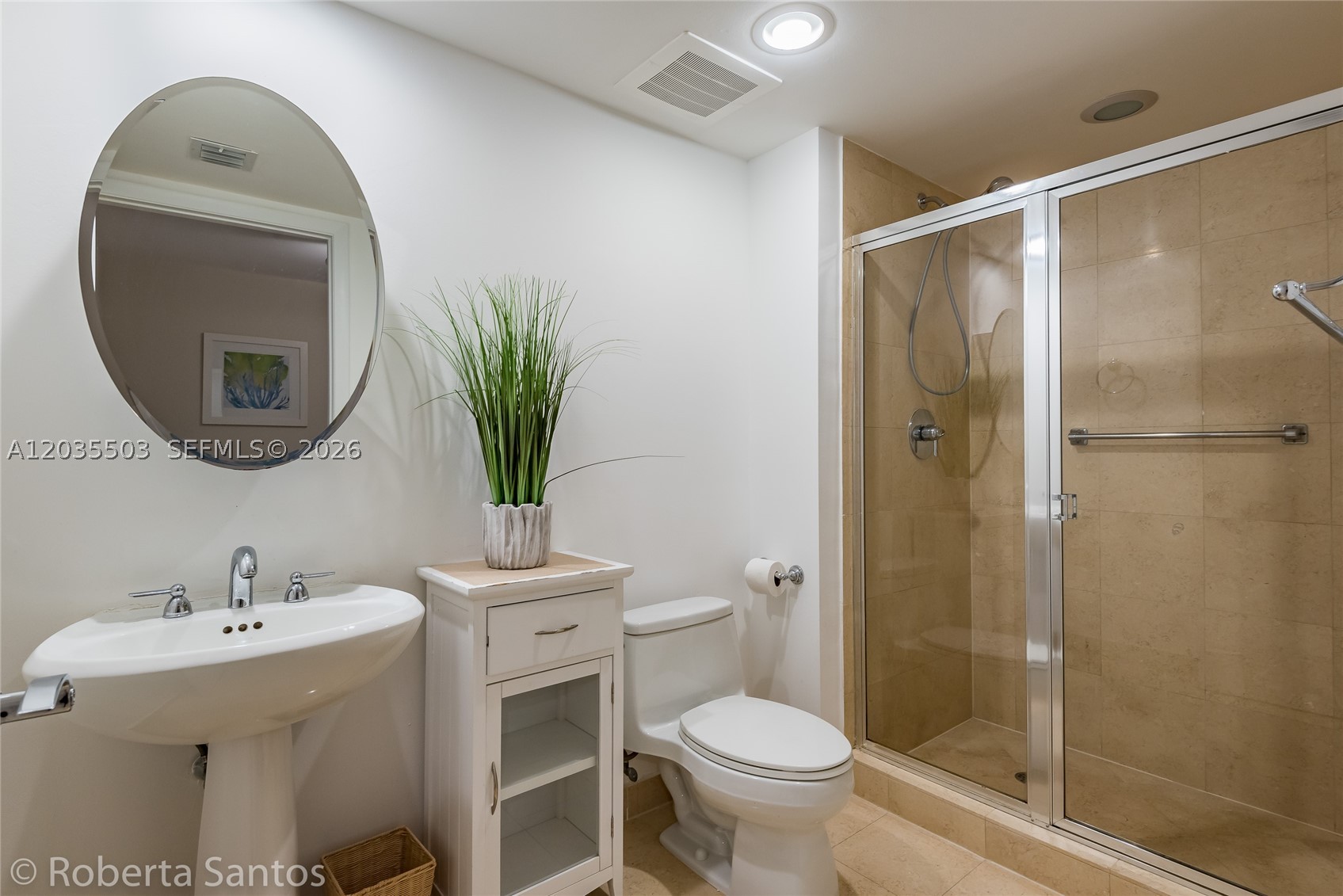 BEACH CLUB TWO CONDO - Residential Lease