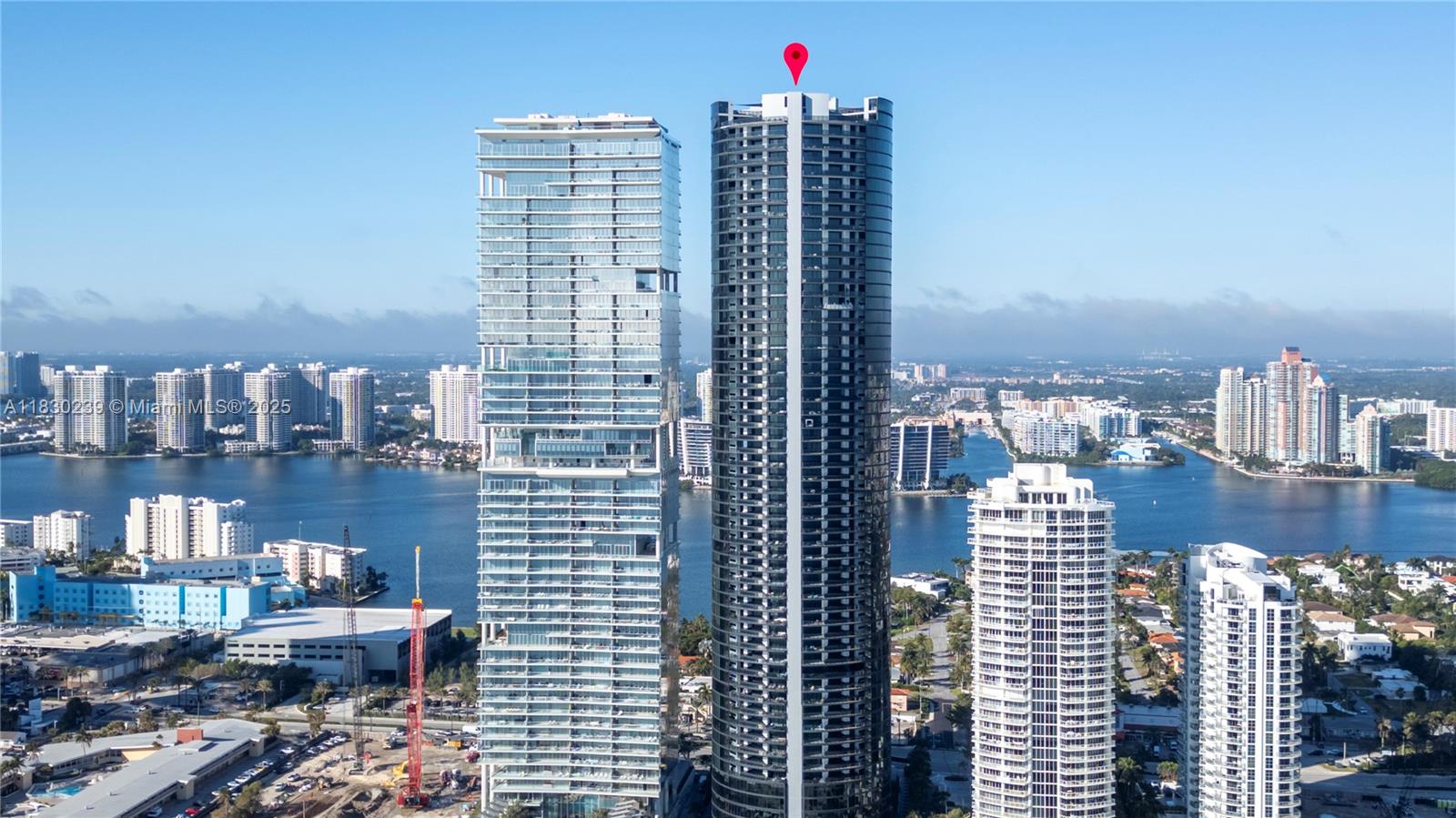 18555 COLLINS AVENUE COND - Residential
