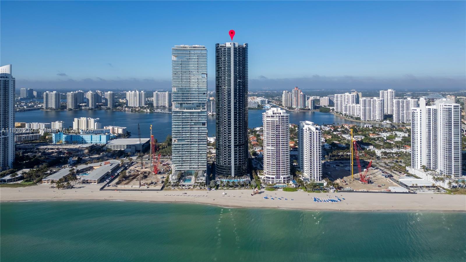 18555 COLLINS AVENUE COND - Residential