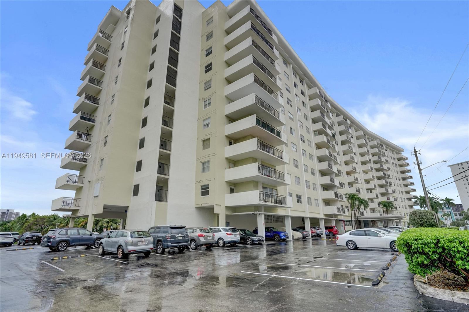 OCEAN VIEW TOWERS CONDO - Residential