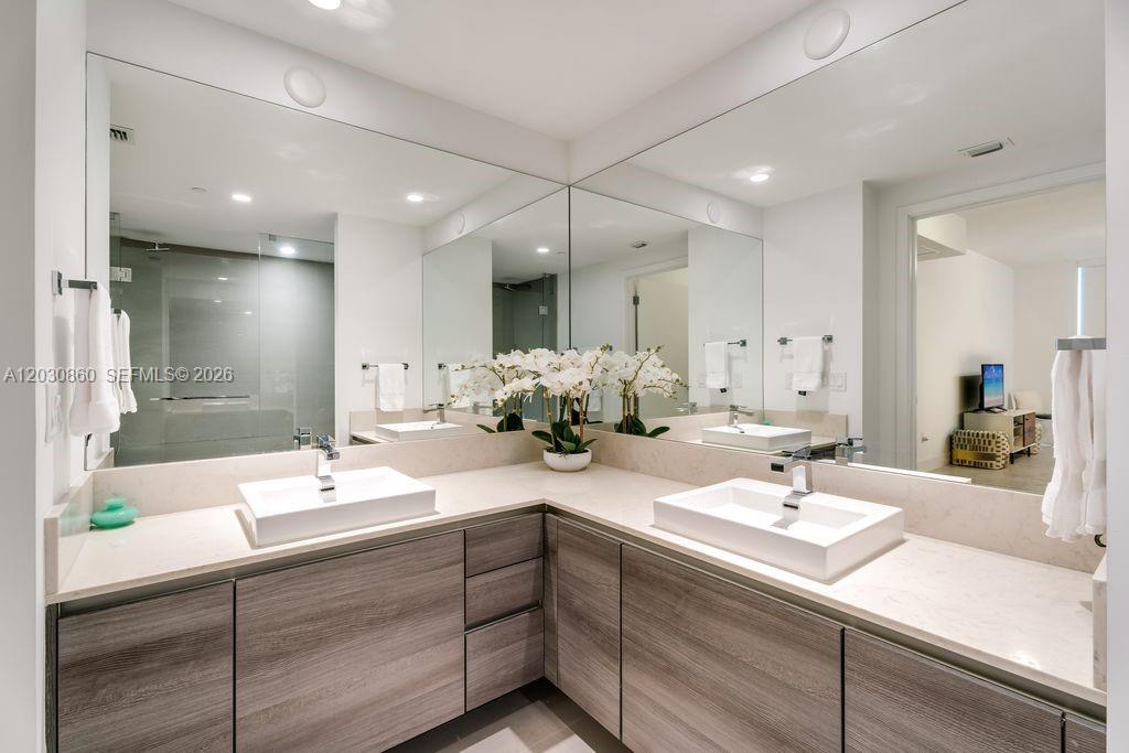 THE BONDO (1080 BRICKELL) - Residential Lease