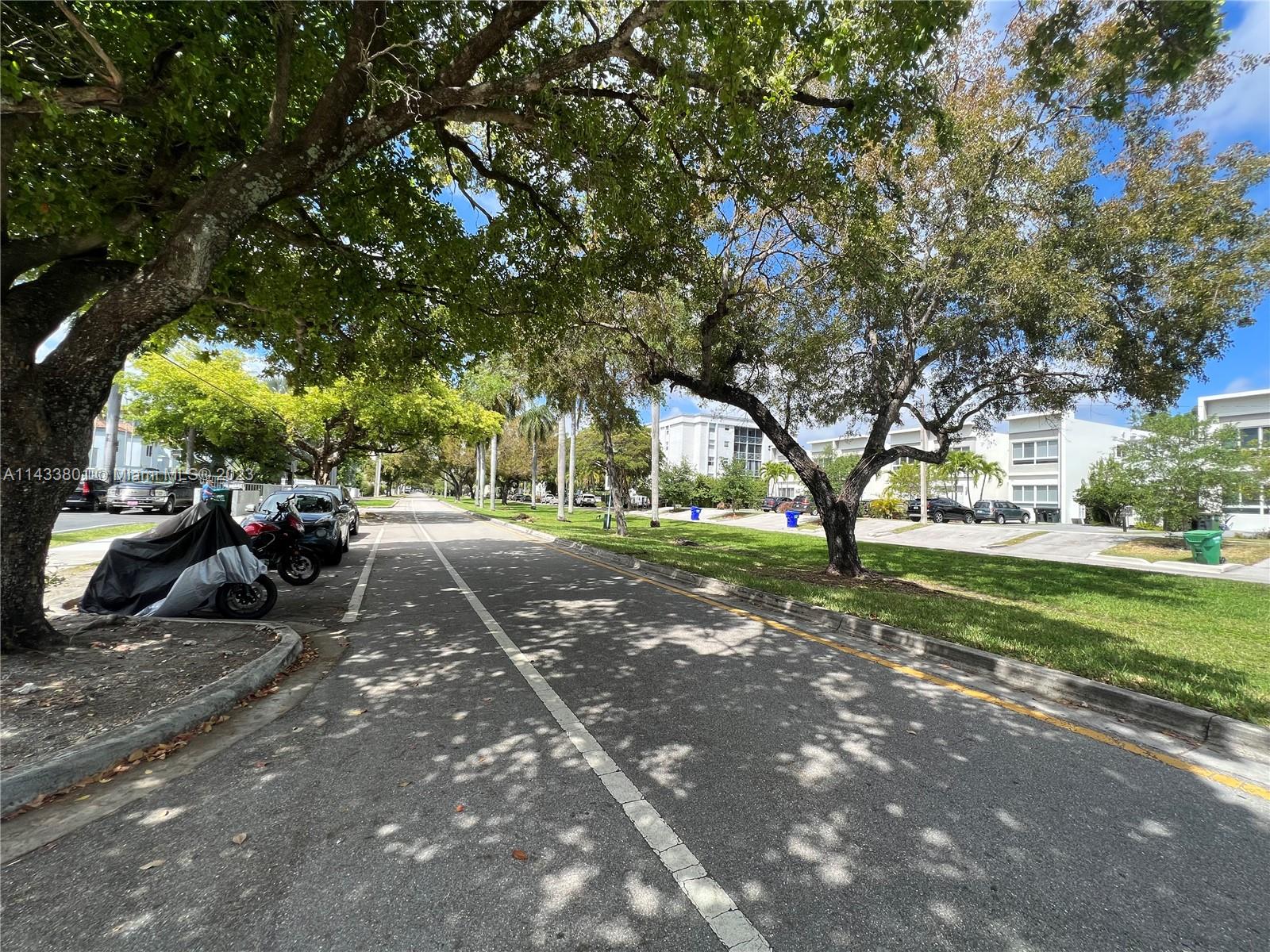 KEYSTONE GARDENS CONDO - Residential Lease