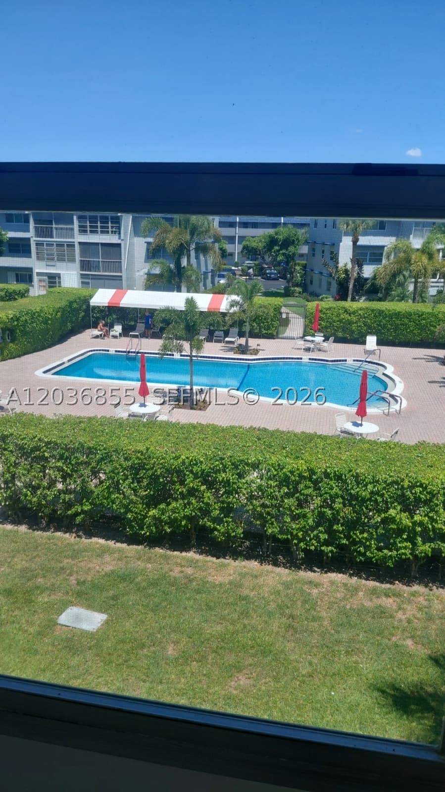 ORIOLE GOLF & TENNIS CLUB - Residential Lease