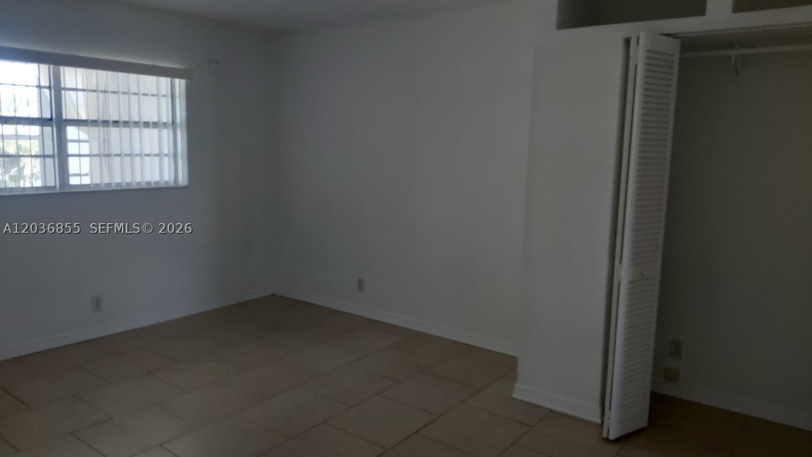 ORIOLE GOLF & TENNIS CLUB - Residential Lease