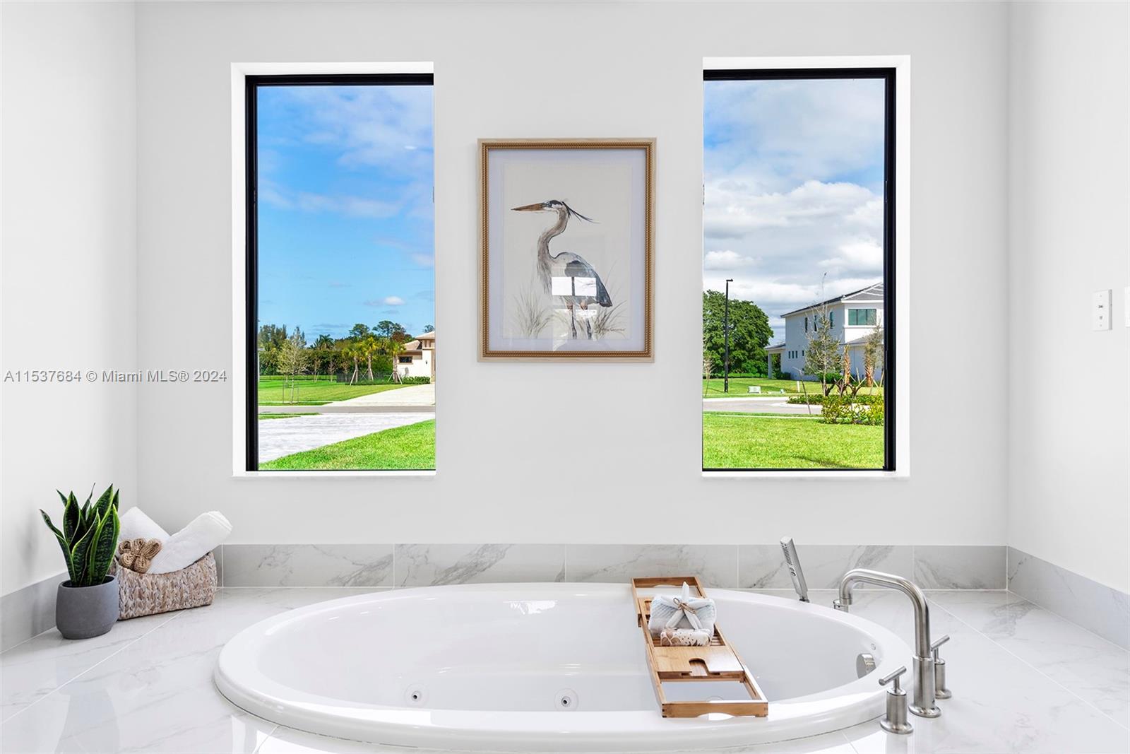 MILLCREEK RANCHES - Residential