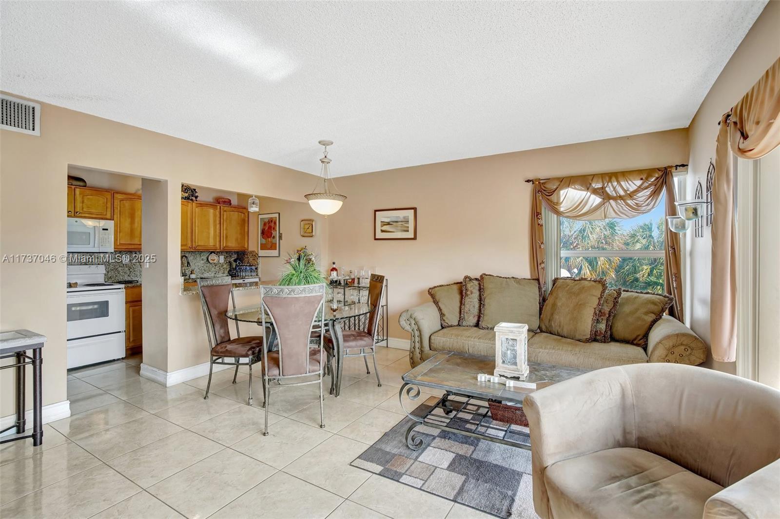 NEWPORT CONDO - Residential