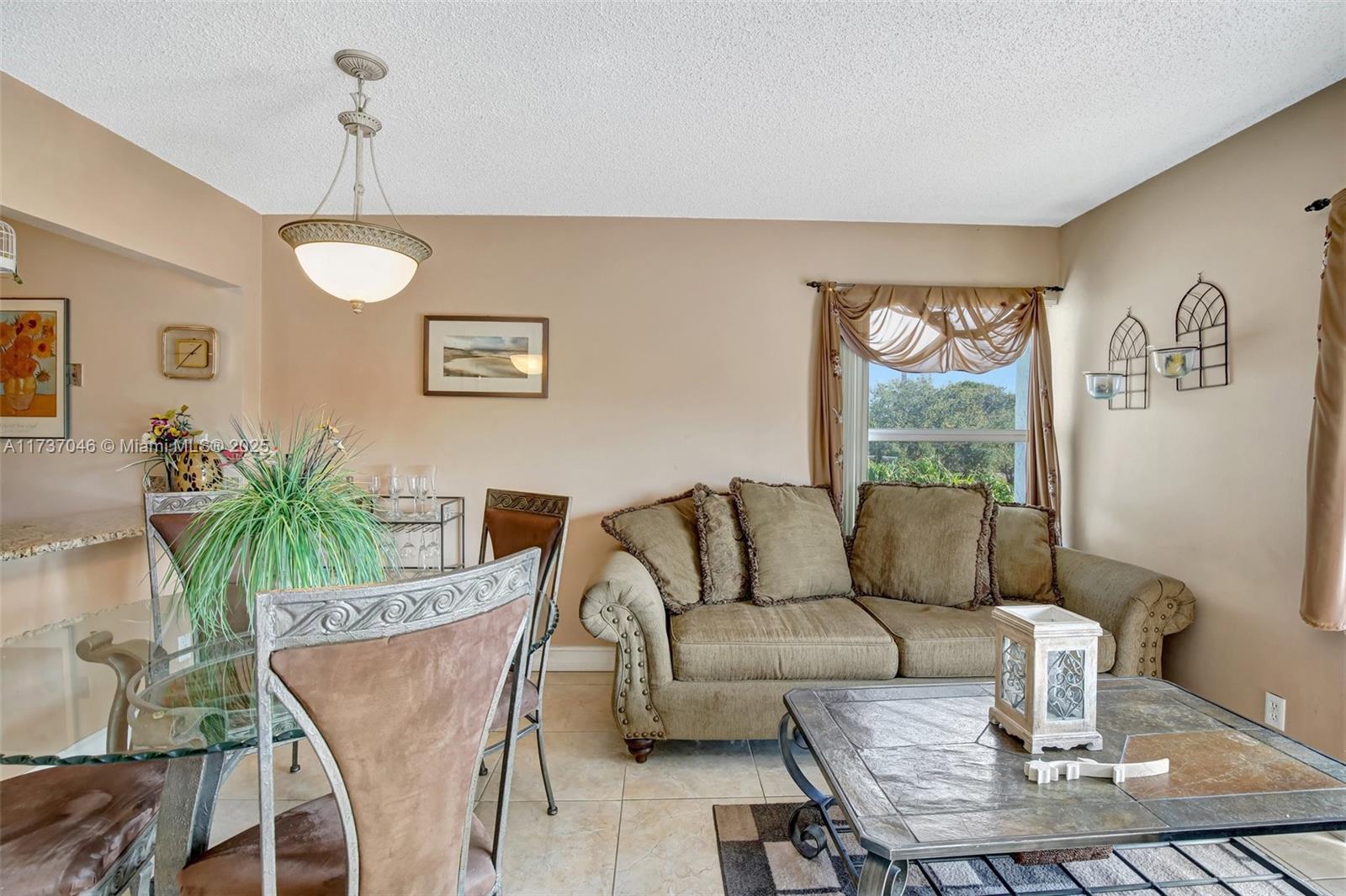 NEWPORT CONDO - Residential