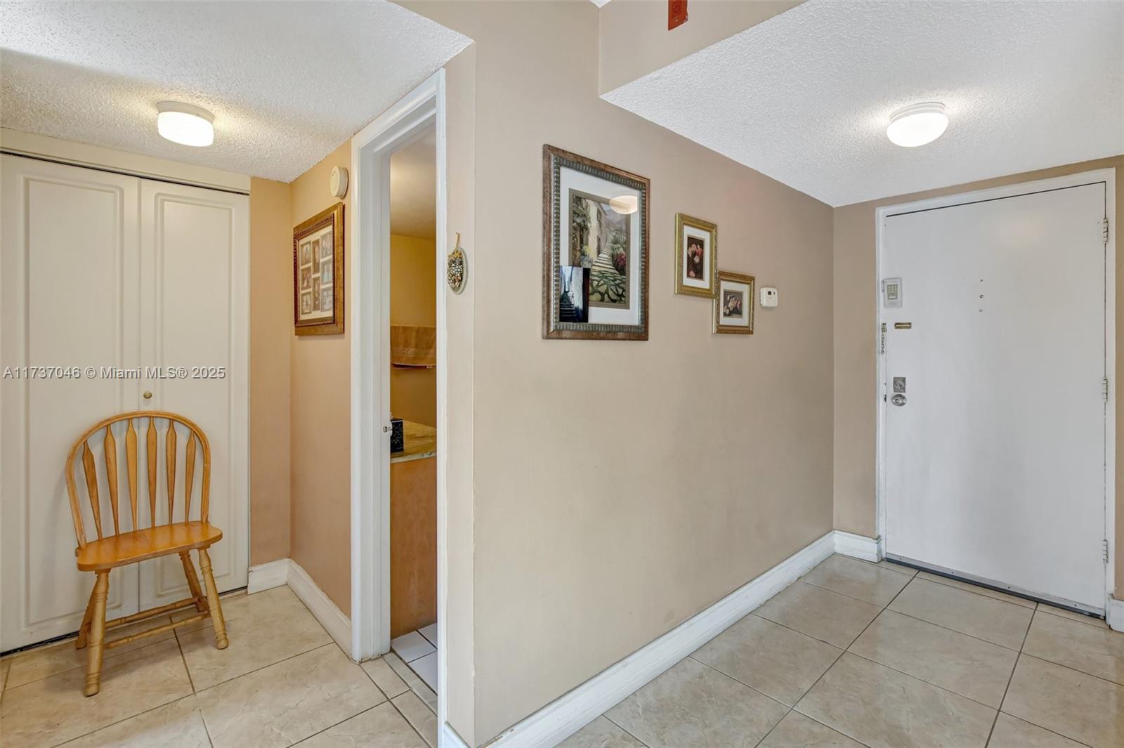 NEWPORT CONDO - Residential