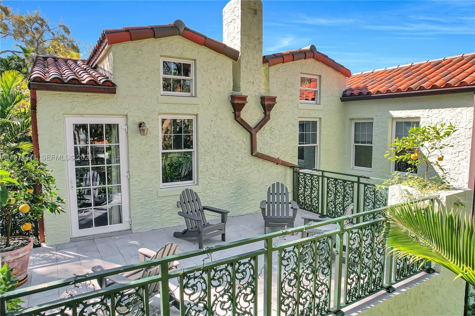 ESPANOLA HEIGHTS - Residential