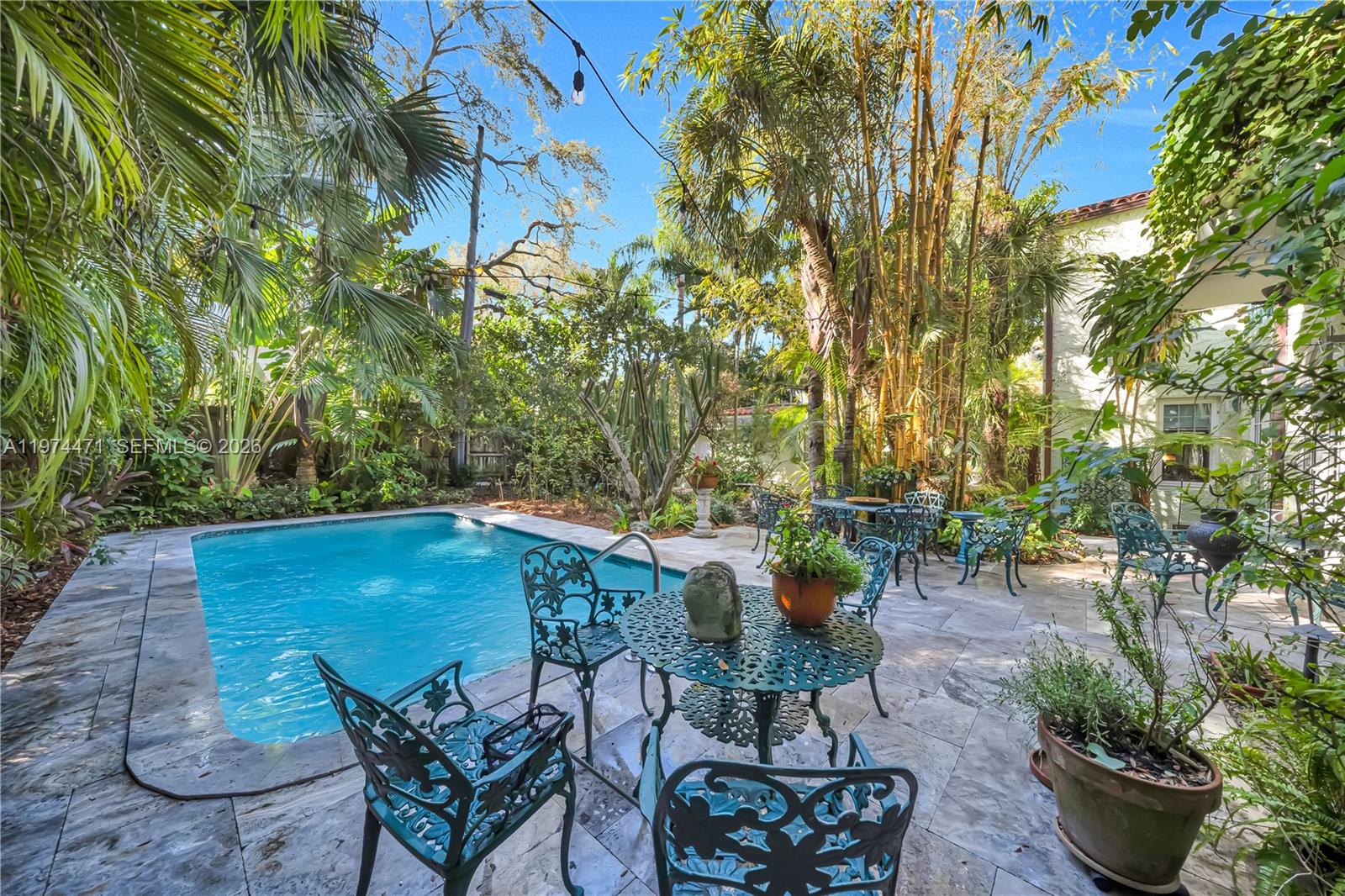 ESPANOLA HEIGHTS - Residential