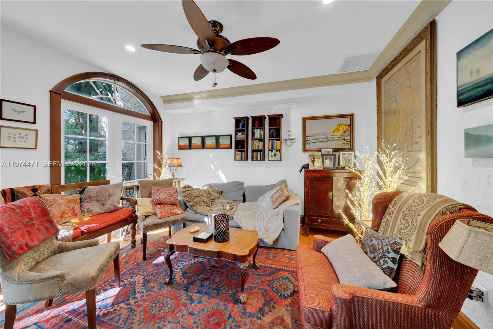 ESPANOLA HEIGHTS - Residential