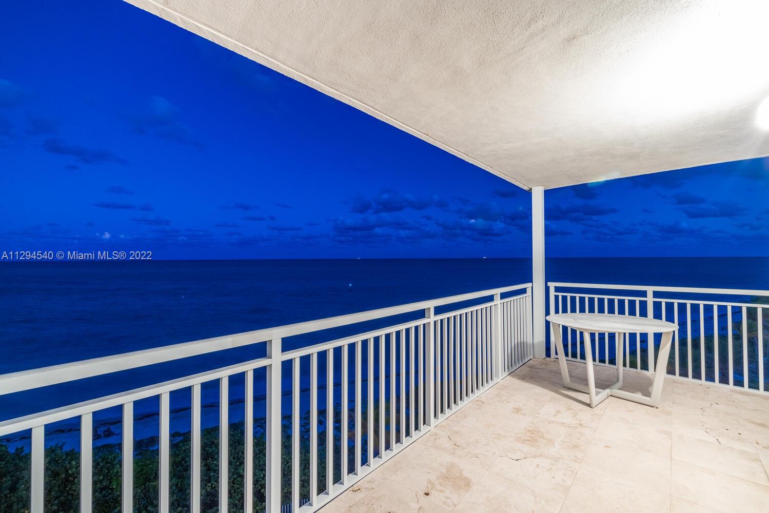 SANDS OF KEY BISCAYNE CON - Residential