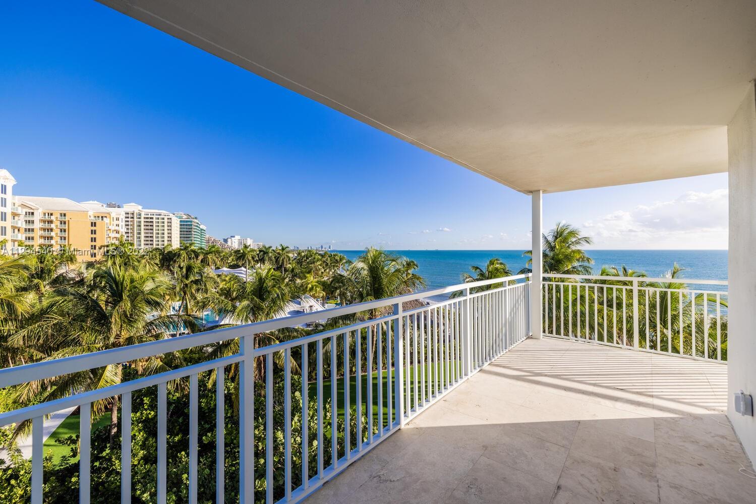 SANDS OF KEY BISCAYNE CON - Residential