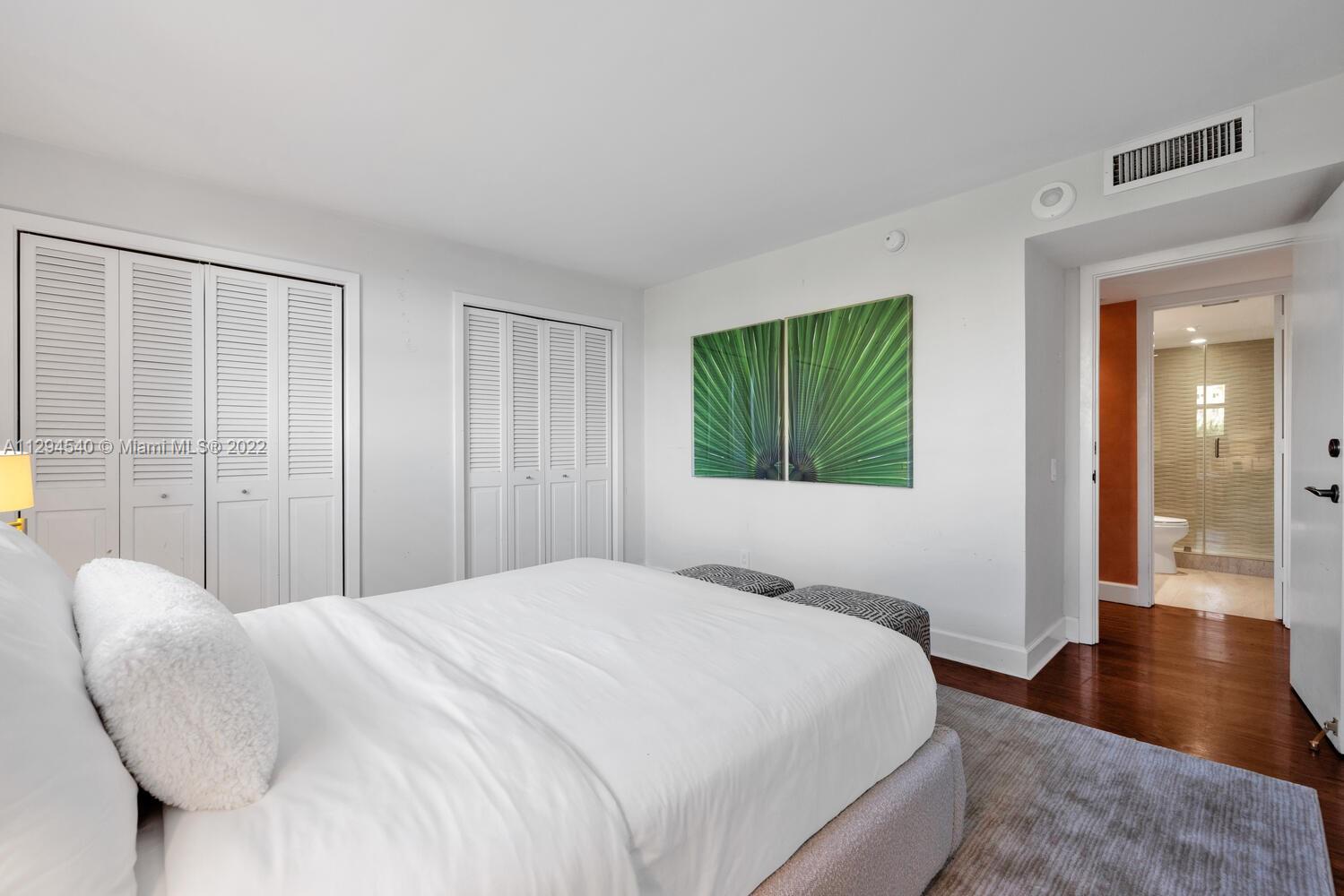 SANDS OF KEY BISCAYNE CON - Residential