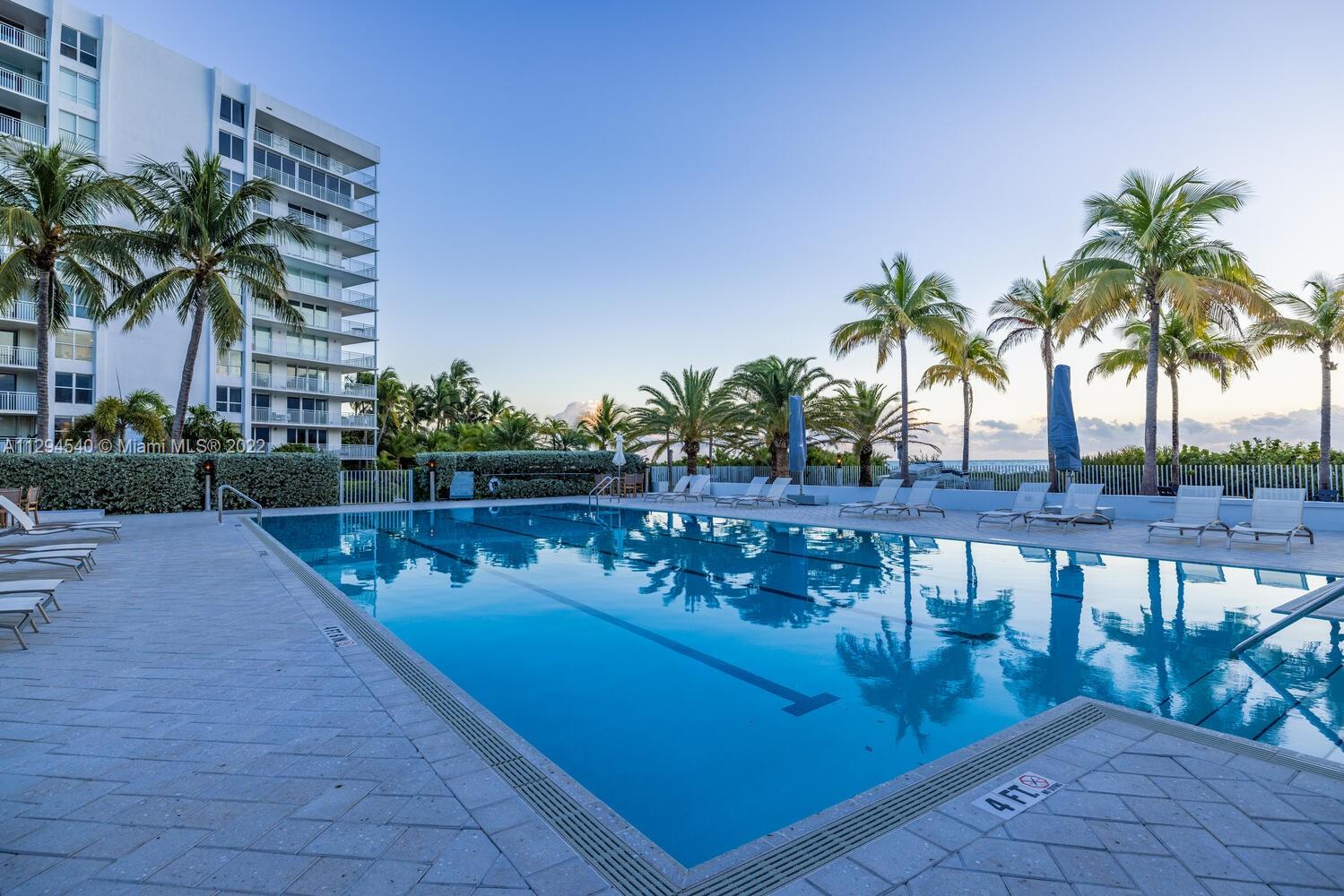 SANDS OF KEY BISCAYNE CON - Residential