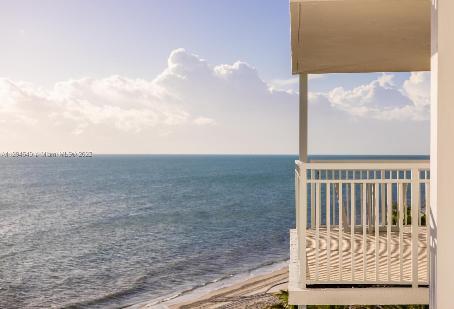SANDS OF KEY BISCAYNE CON - Residential