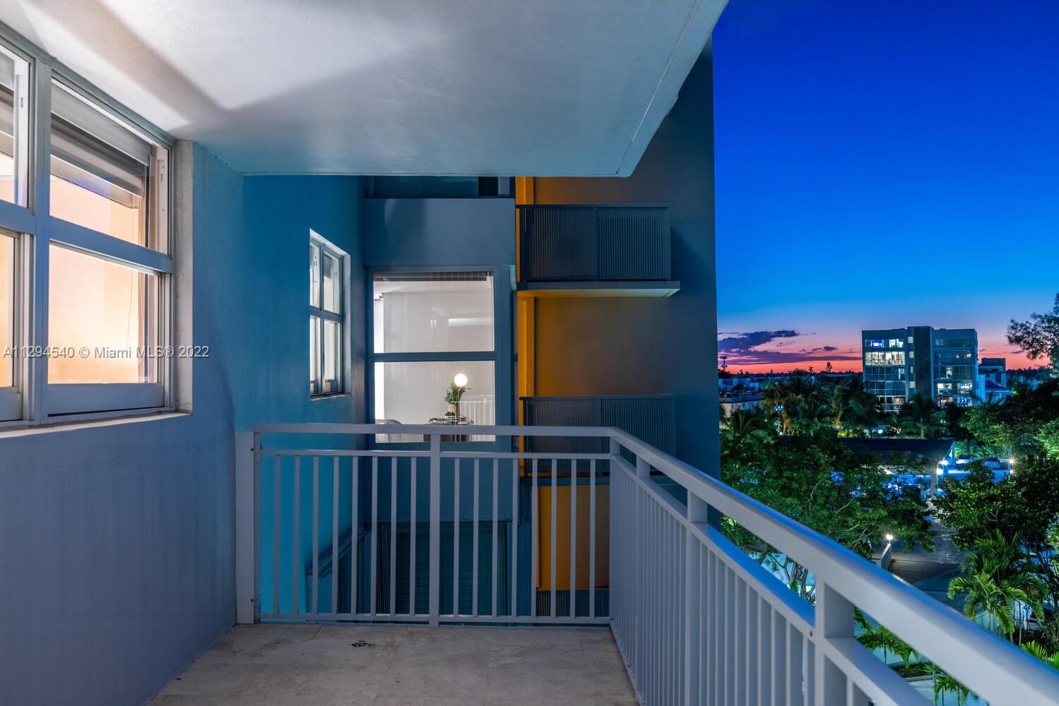SANDS OF KEY BISCAYNE CON - Residential