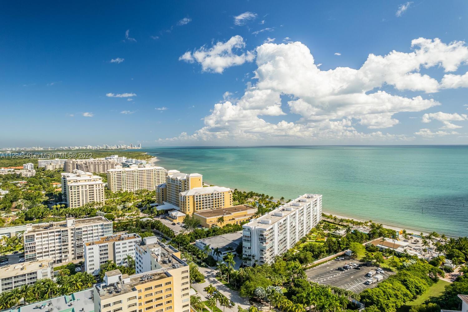 SANDS OF KEY BISCAYNE CON - Residential
