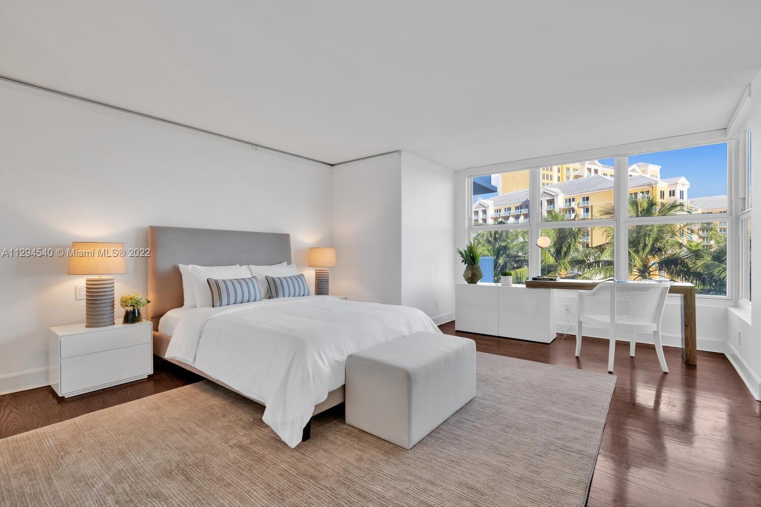 SANDS OF KEY BISCAYNE CON - Residential