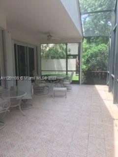 VALENCIA ISLES 3 - Residential