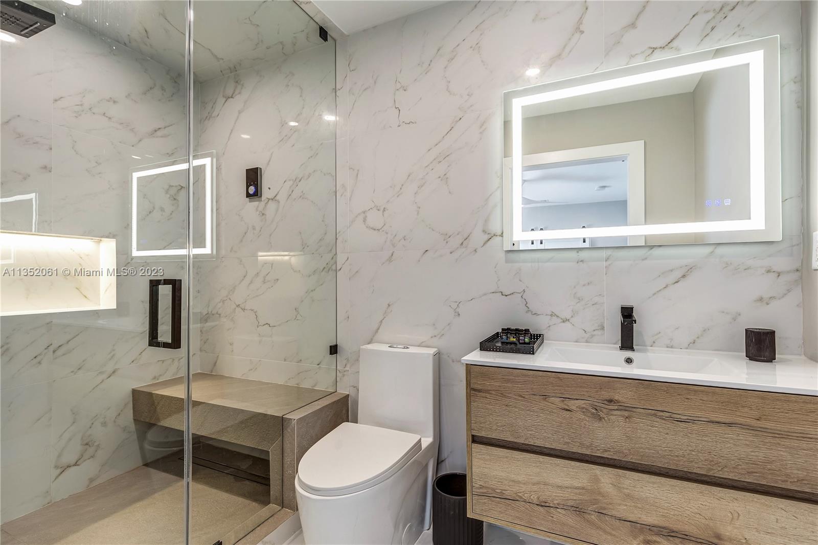 WESTMOOR - Residential Lease