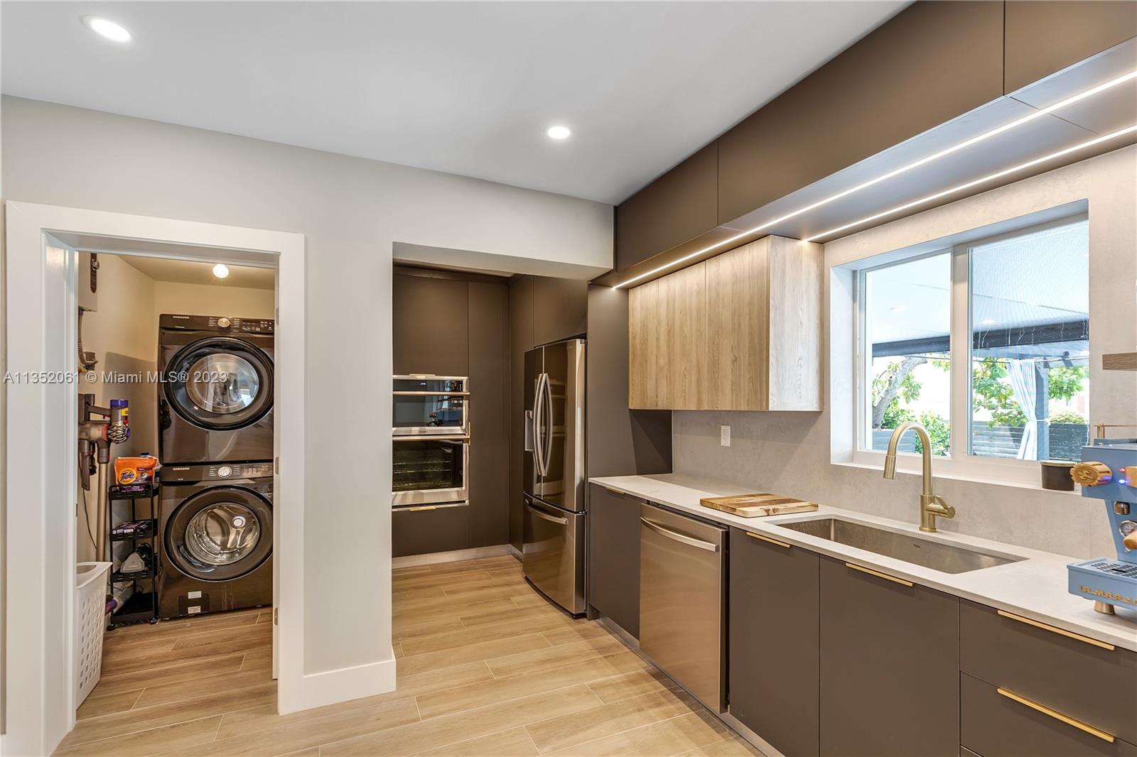WESTMOOR - Residential Lease