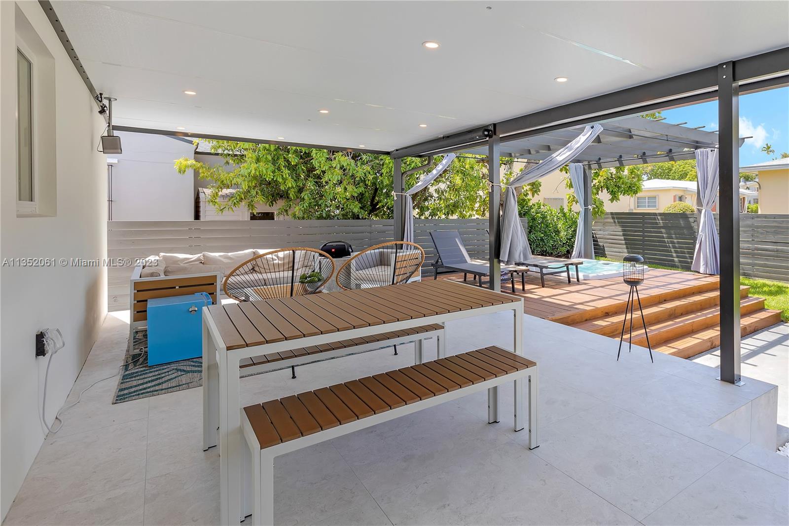 WESTMOOR - Residential Lease
