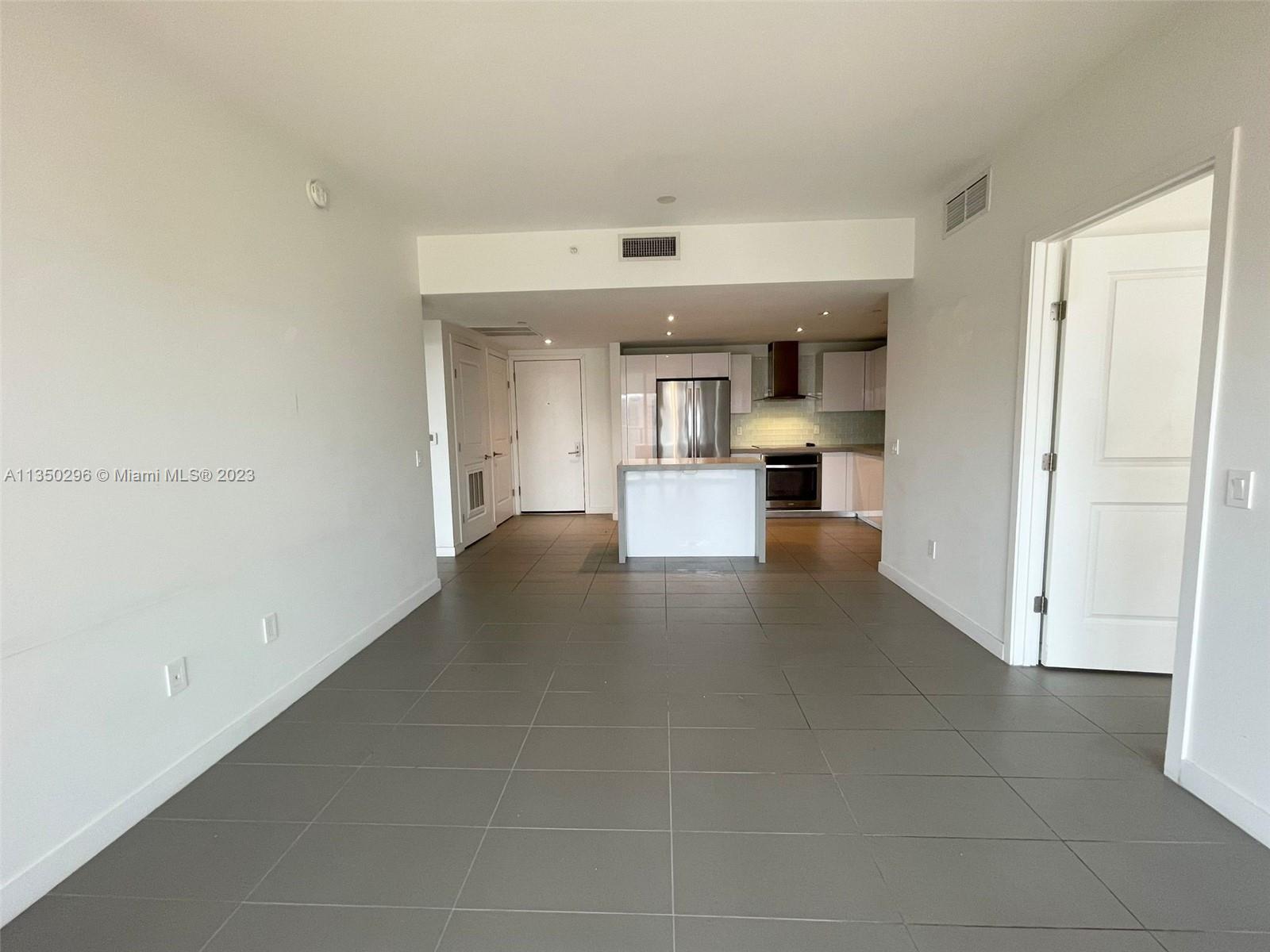 CANVAS CONDO - Residential Lease