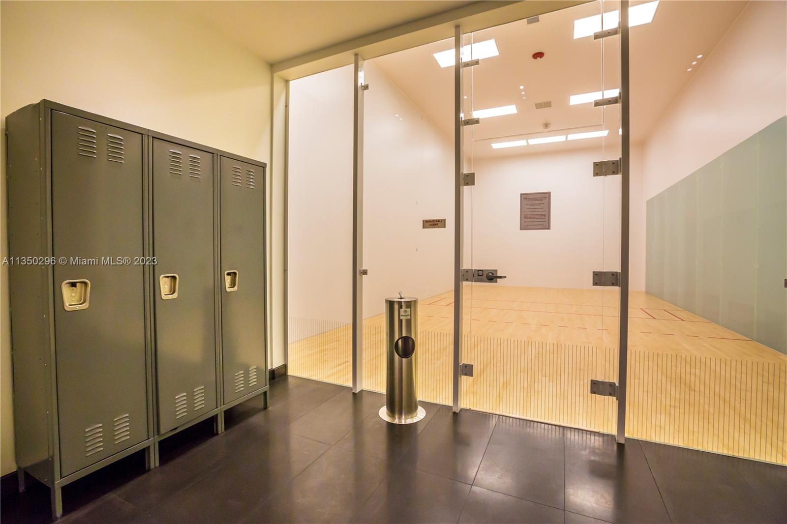 CANVAS CONDO - Residential Lease