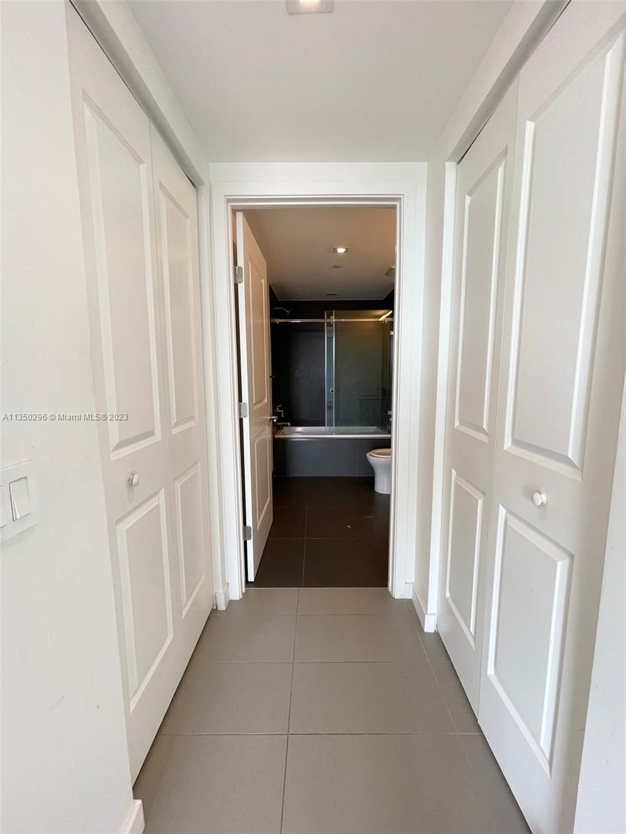 CANVAS CONDO - Residential Lease