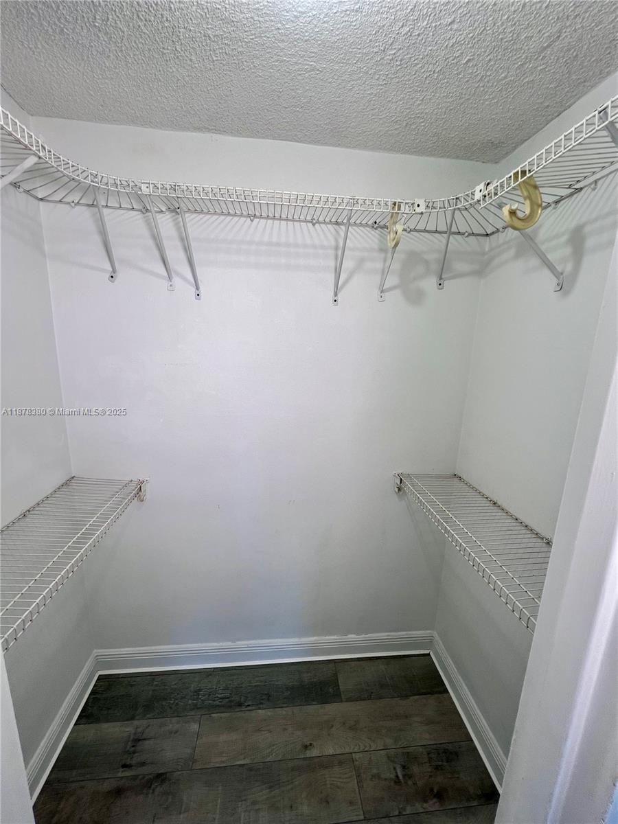 KENNEDY HOUSE CONDO - Residential