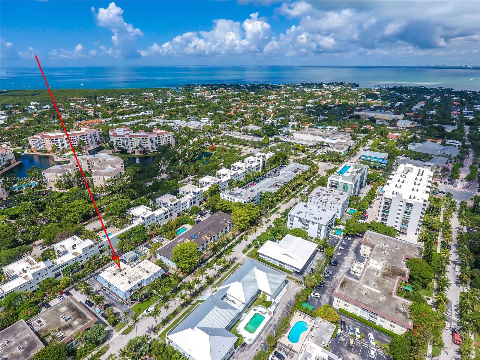 KEY TOWNHOUSE CONDO - Residential Lease