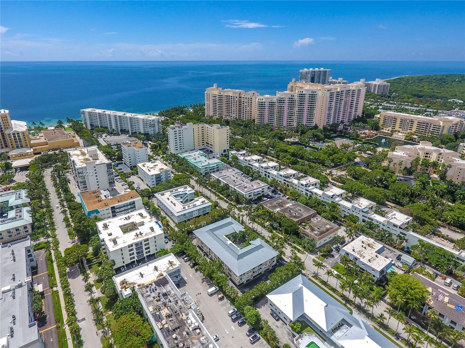 KEY TOWNHOUSE CONDO - Residential Lease