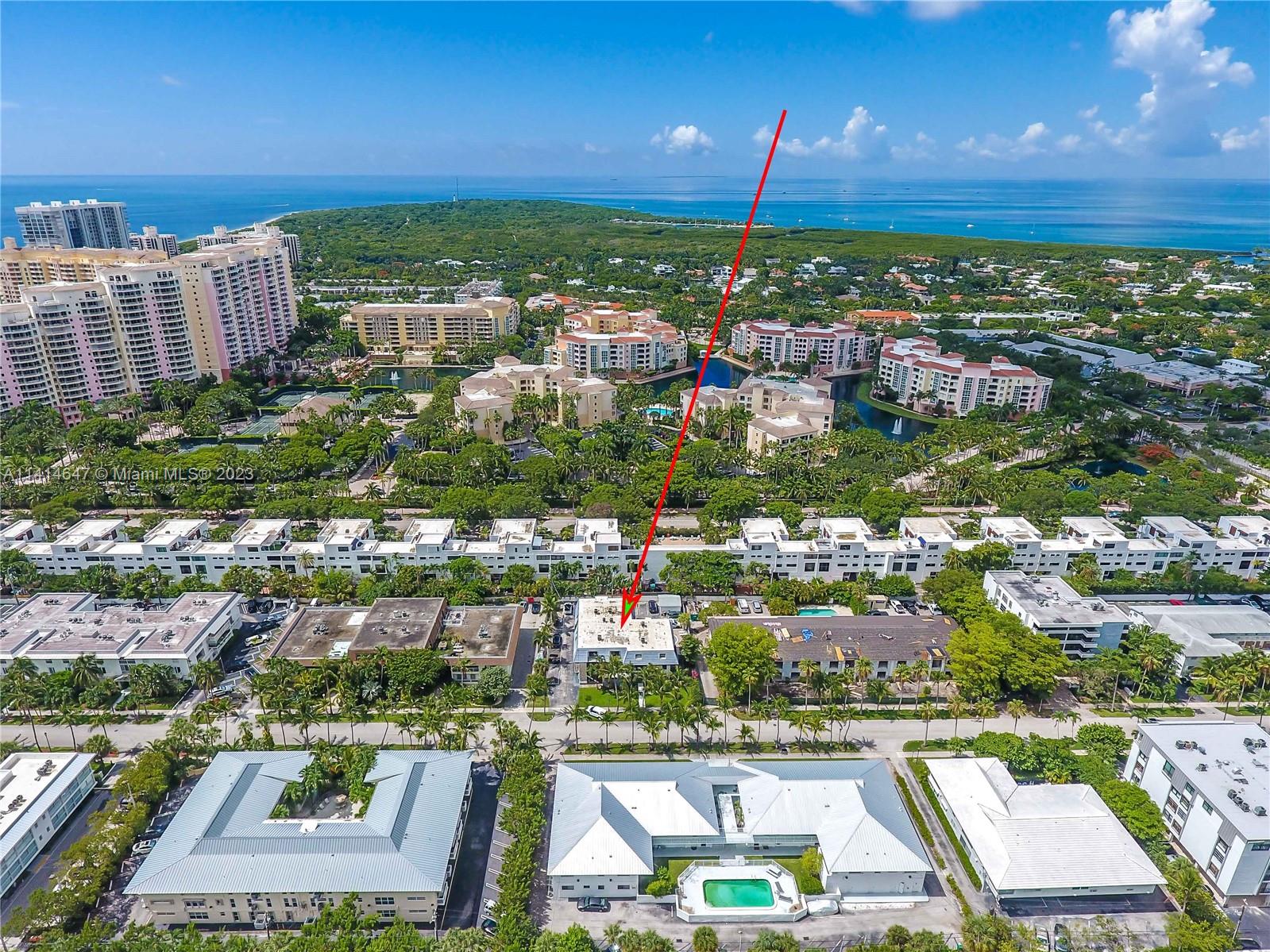 KEY TOWNHOUSE CONDO - Residential Lease