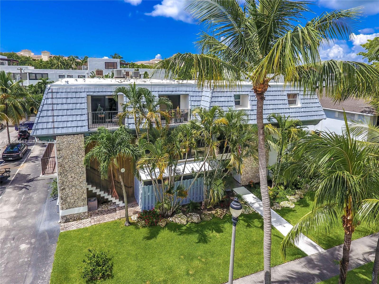 KEY TOWNHOUSE CONDO - Residential Lease