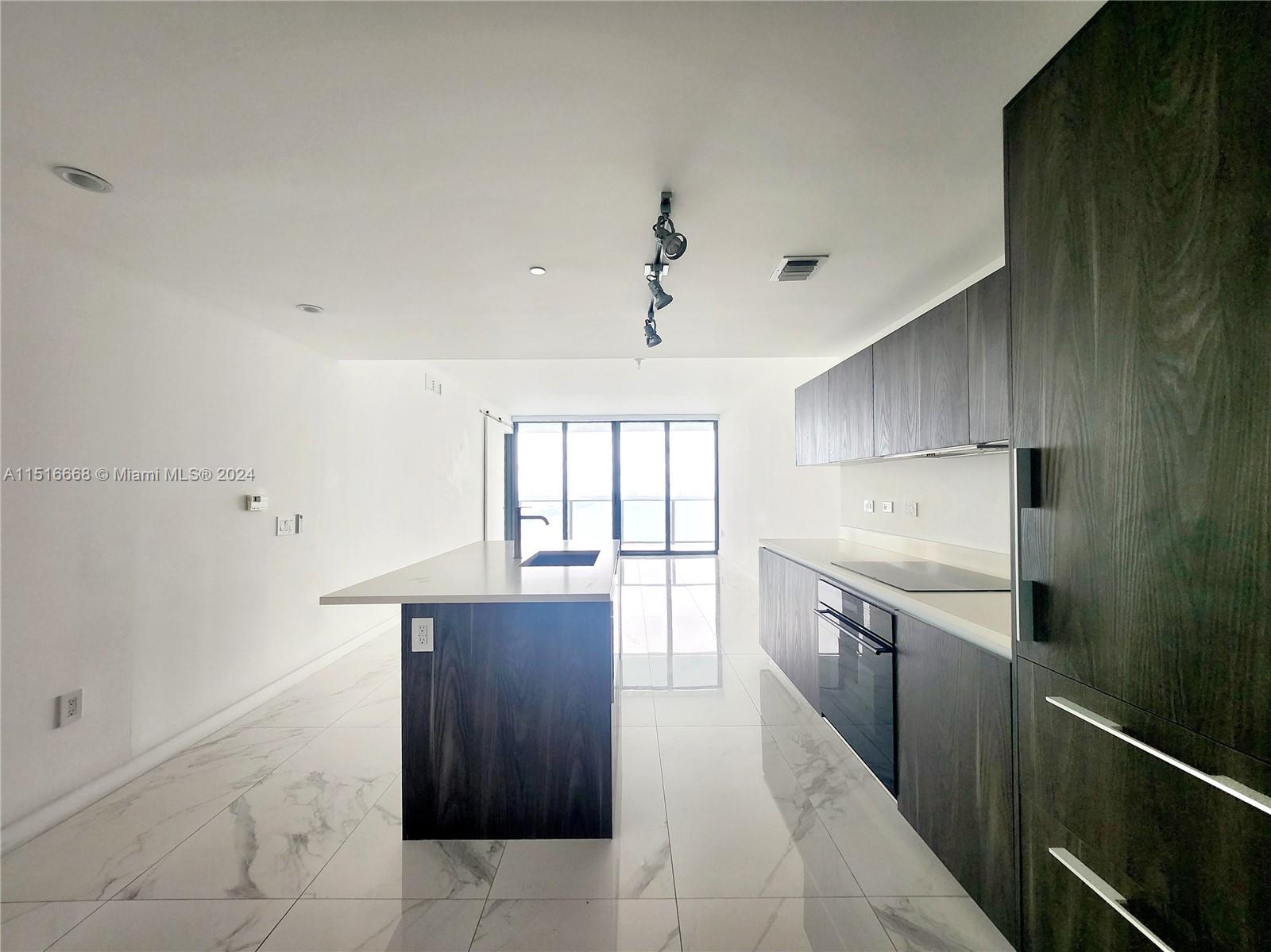 ONE PARAISO CONDO - Residential Lease