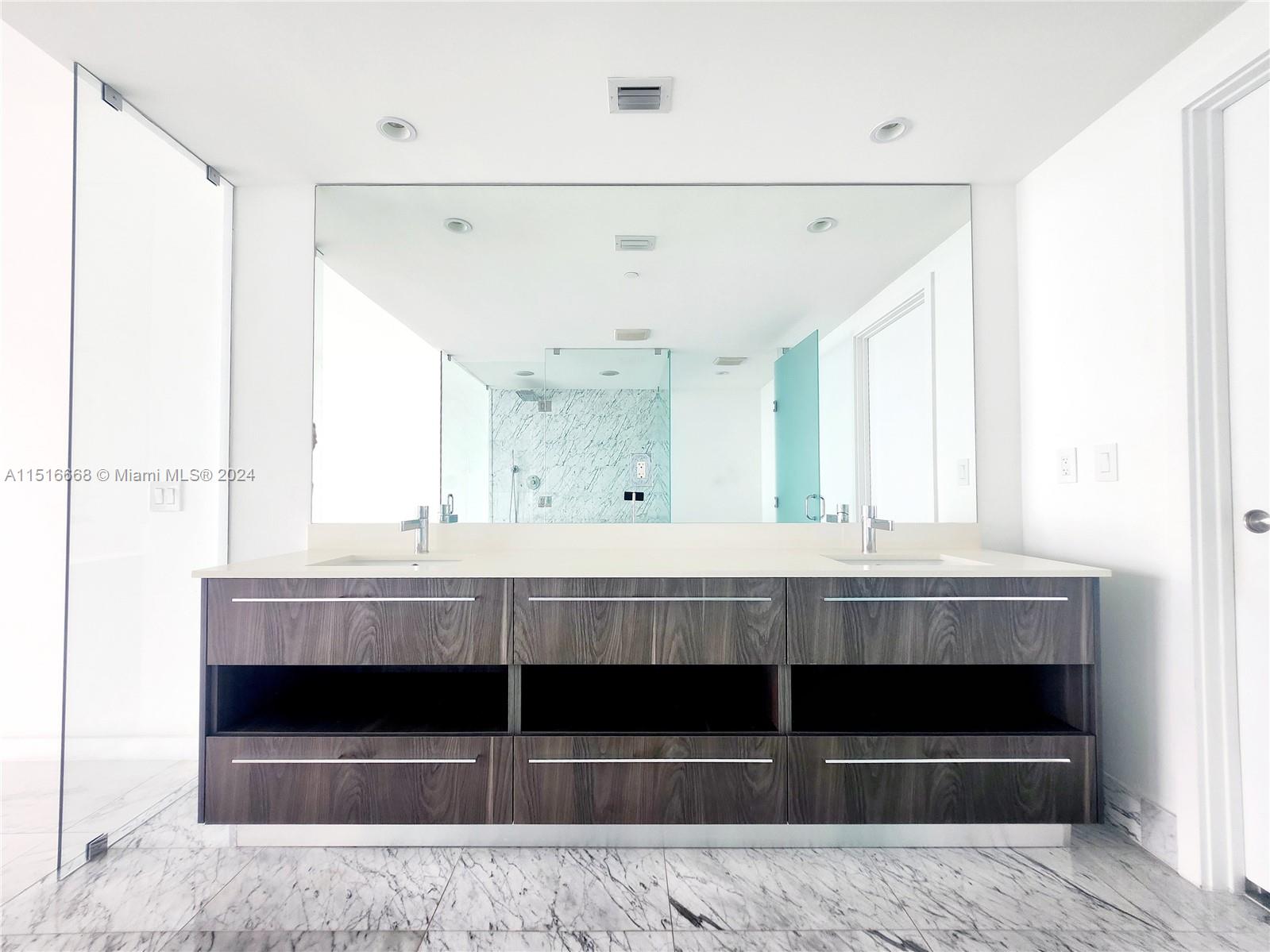 ONE PARAISO CONDO - Residential Lease