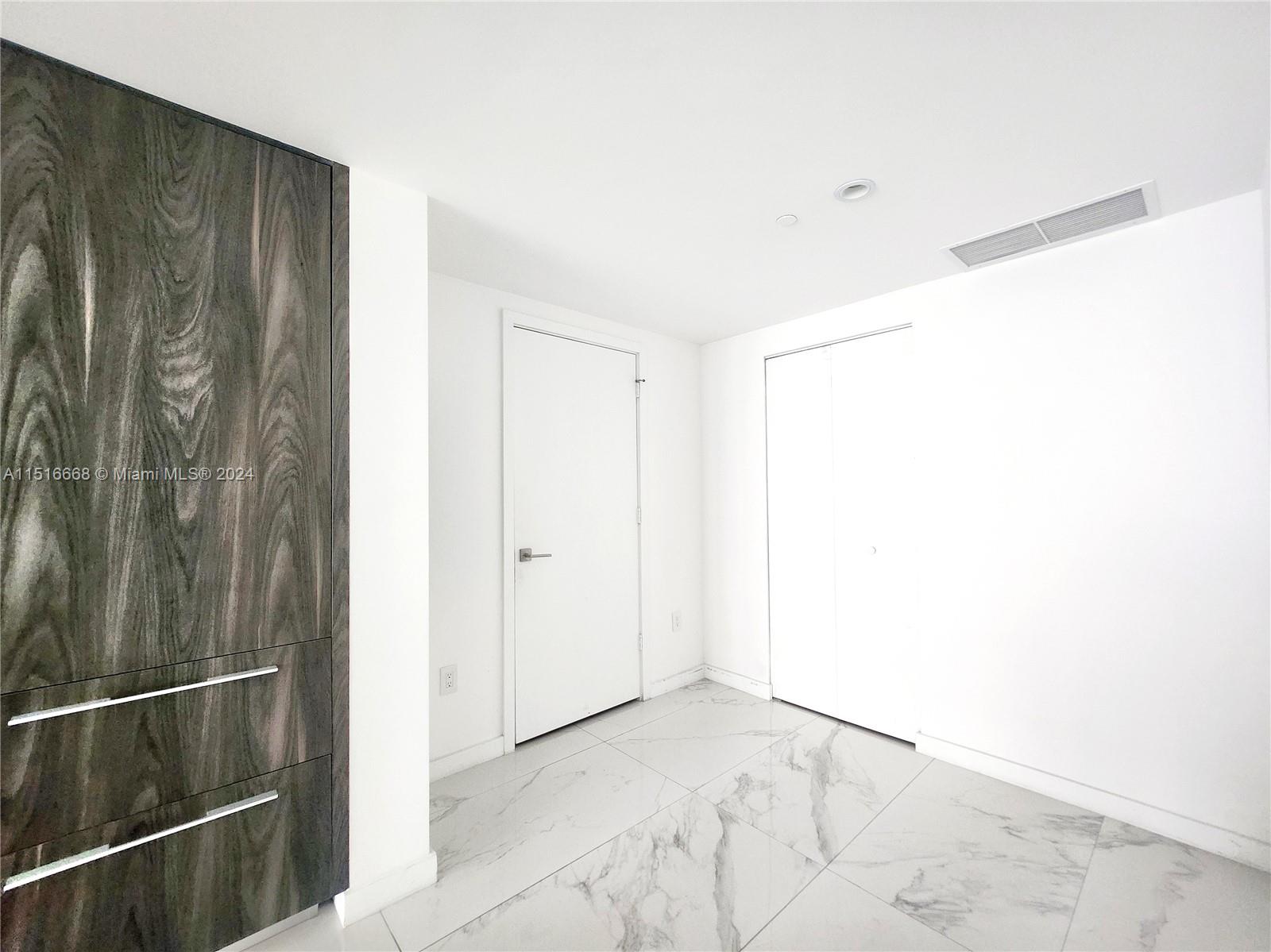 ONE PARAISO CONDO - Residential Lease